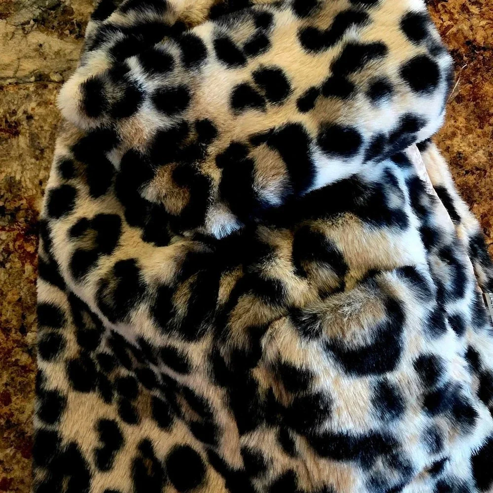 Old Navy Faux Fur coat toddler Girl